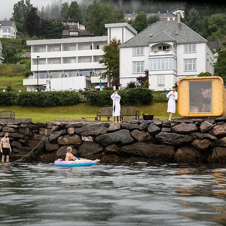 Balestrand Fjordapartments Екстер'єр фото