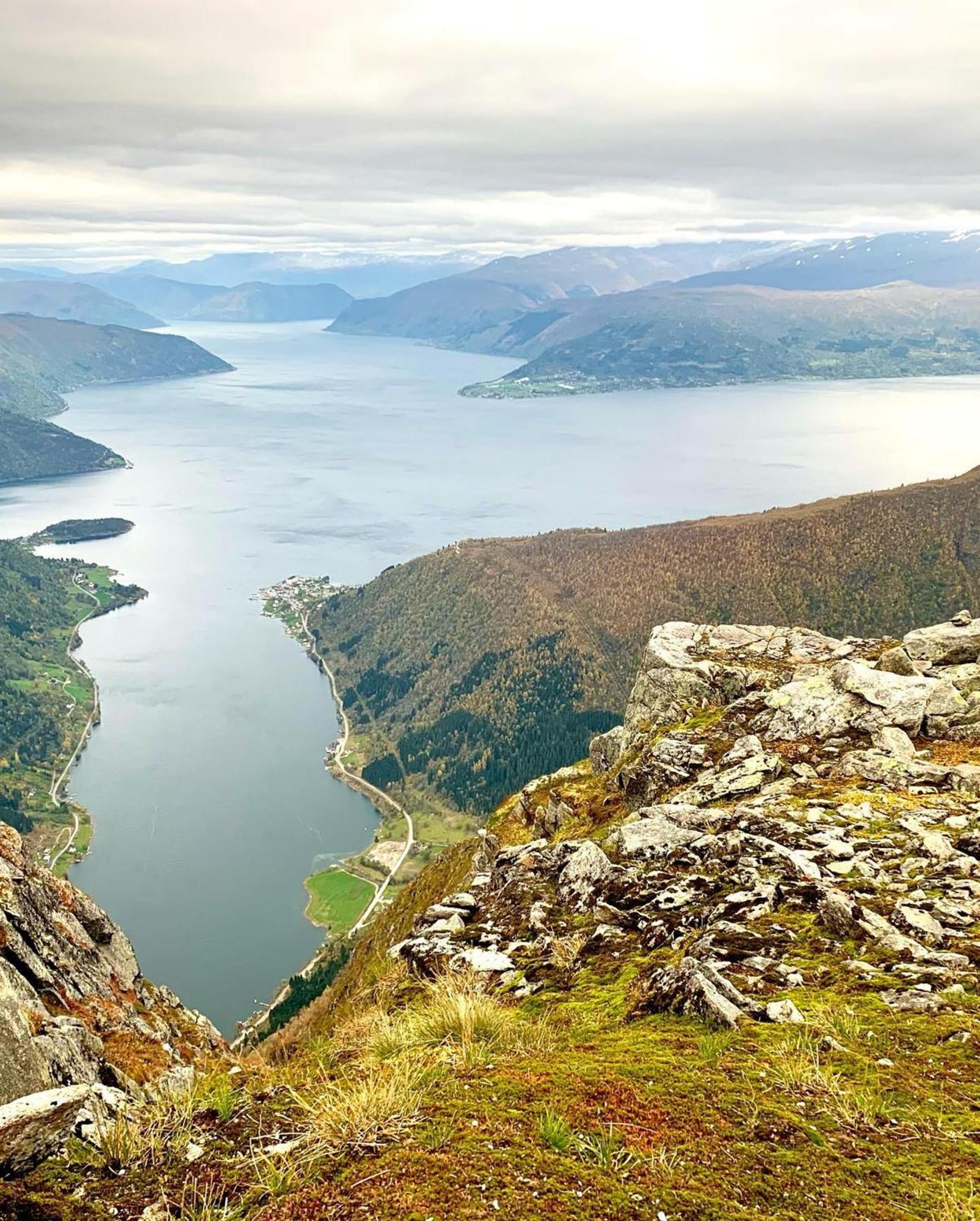Balestrand Fjordapartments Екстер'єр фото