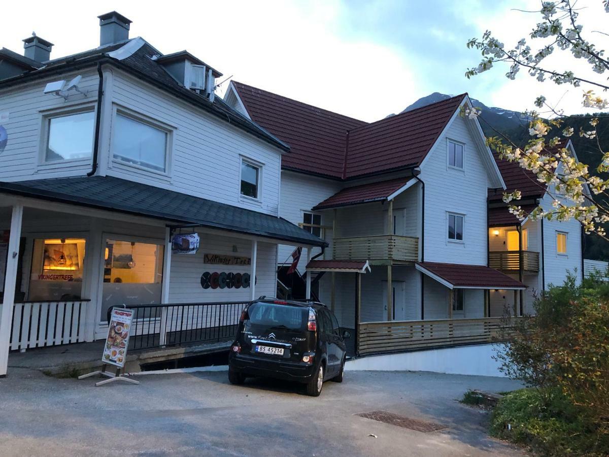 Balestrand Fjordapartments Екстер'єр фото