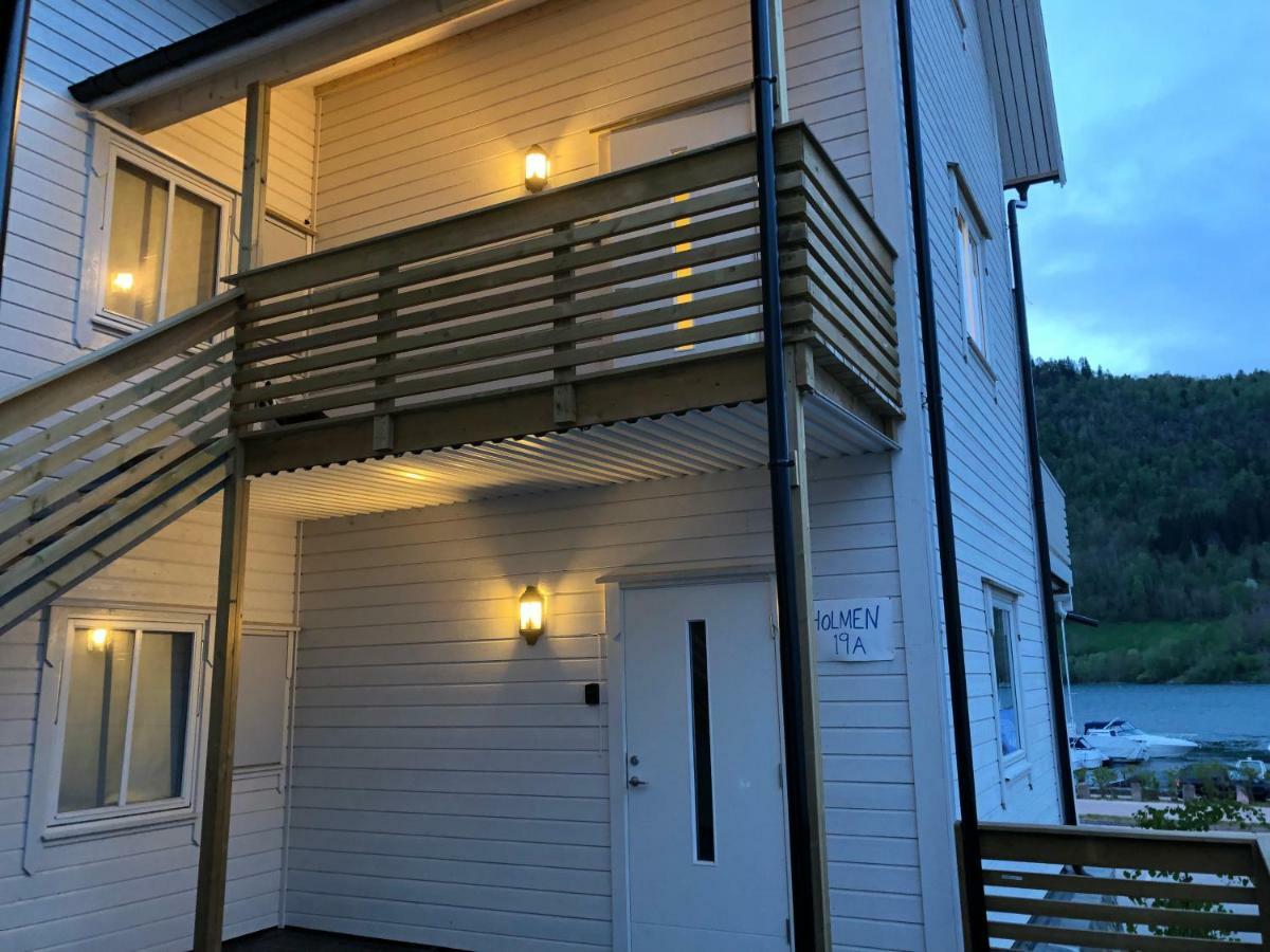 Balestrand Fjordapartments Екстер'єр фото