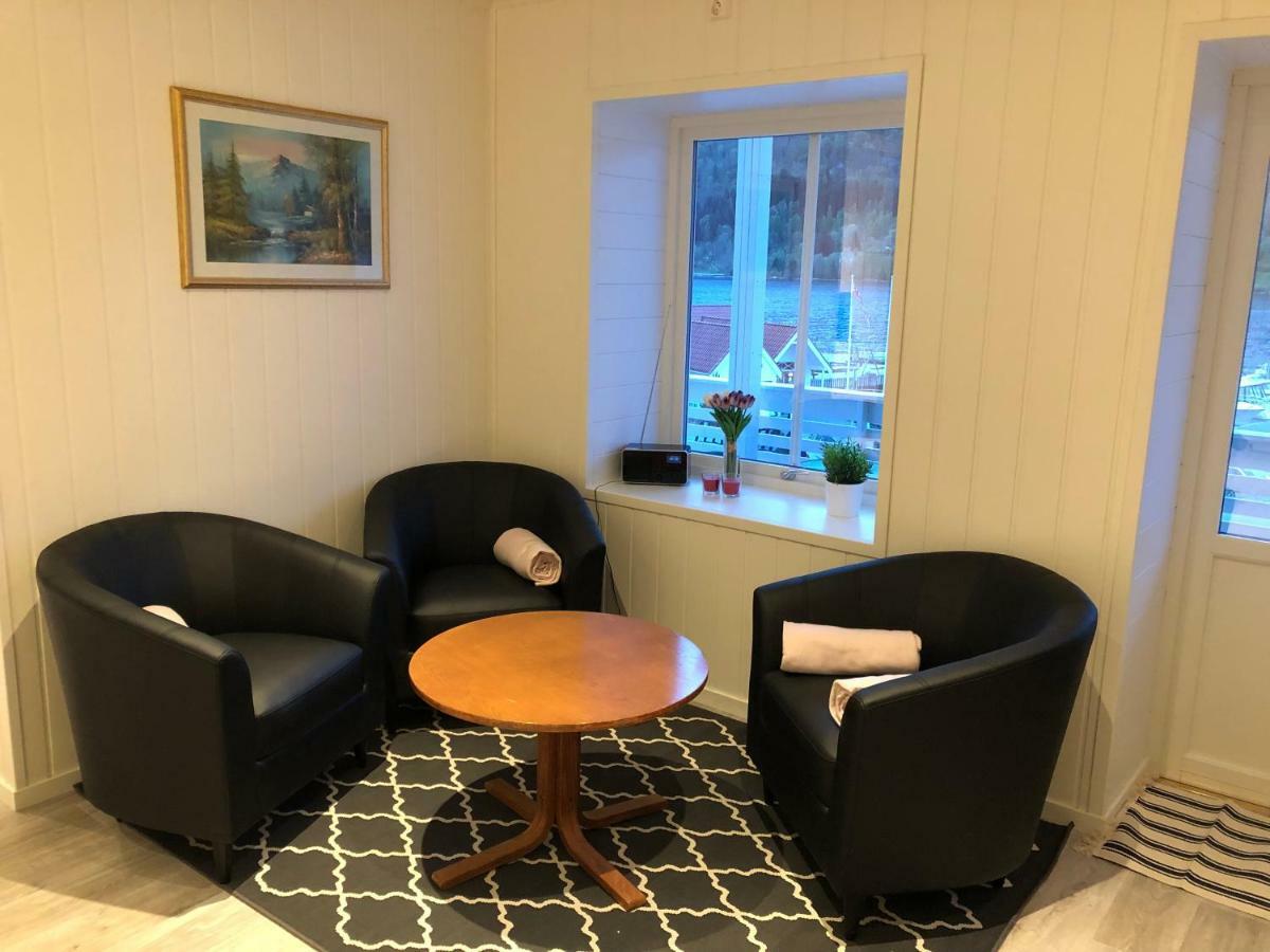 Balestrand Fjordapartments Екстер'єр фото
