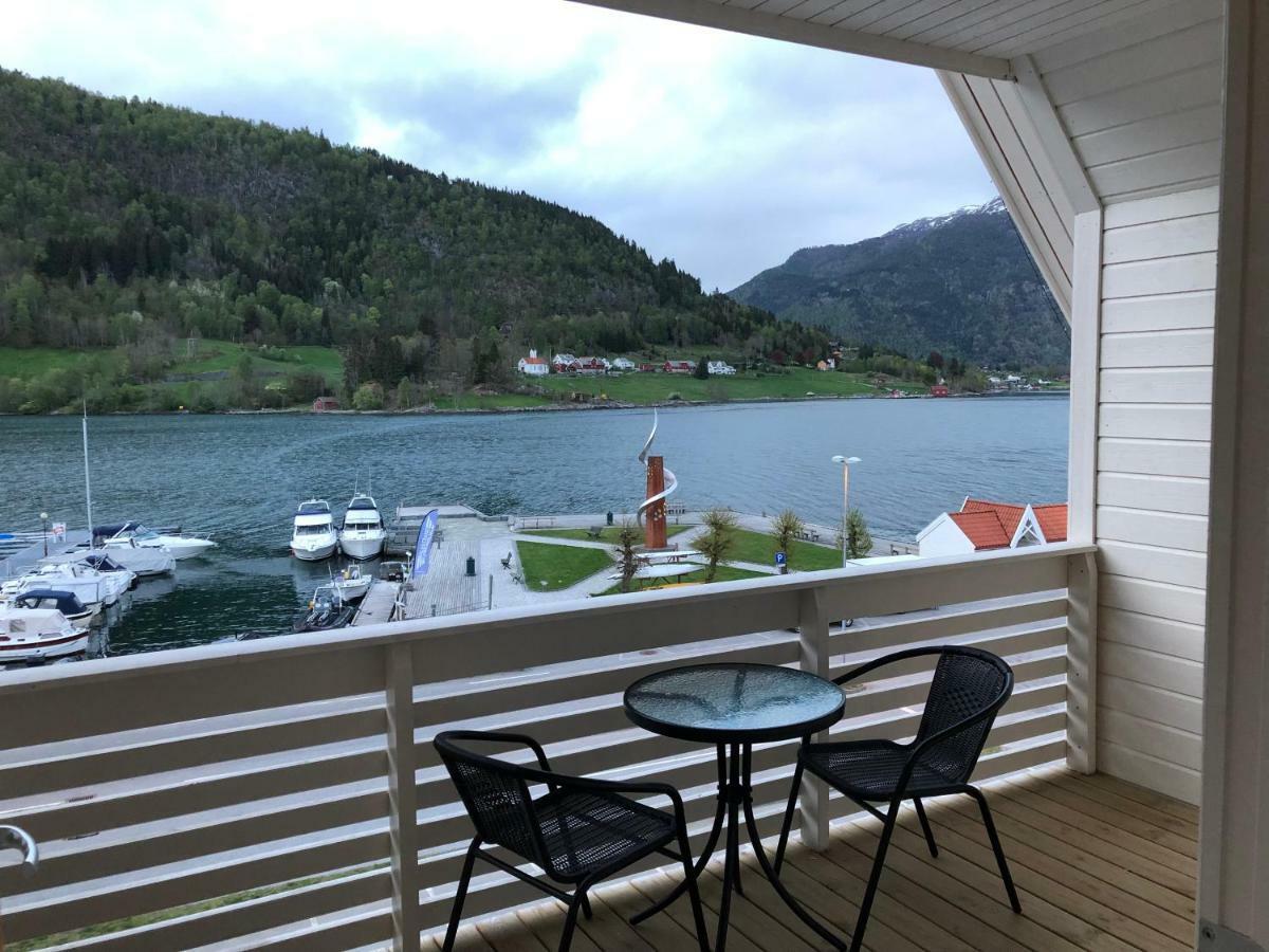 Balestrand Fjordapartments Екстер'єр фото
