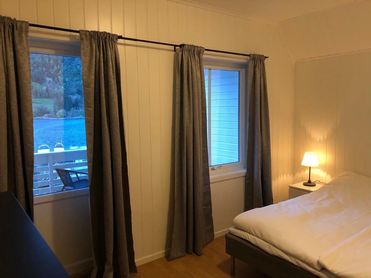 Balestrand Fjordapartments Екстер'єр фото