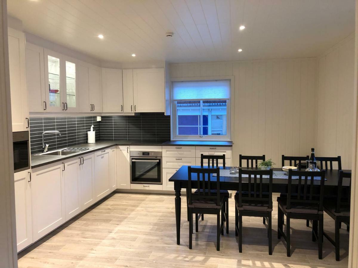 Balestrand Fjordapartments Екстер'єр фото